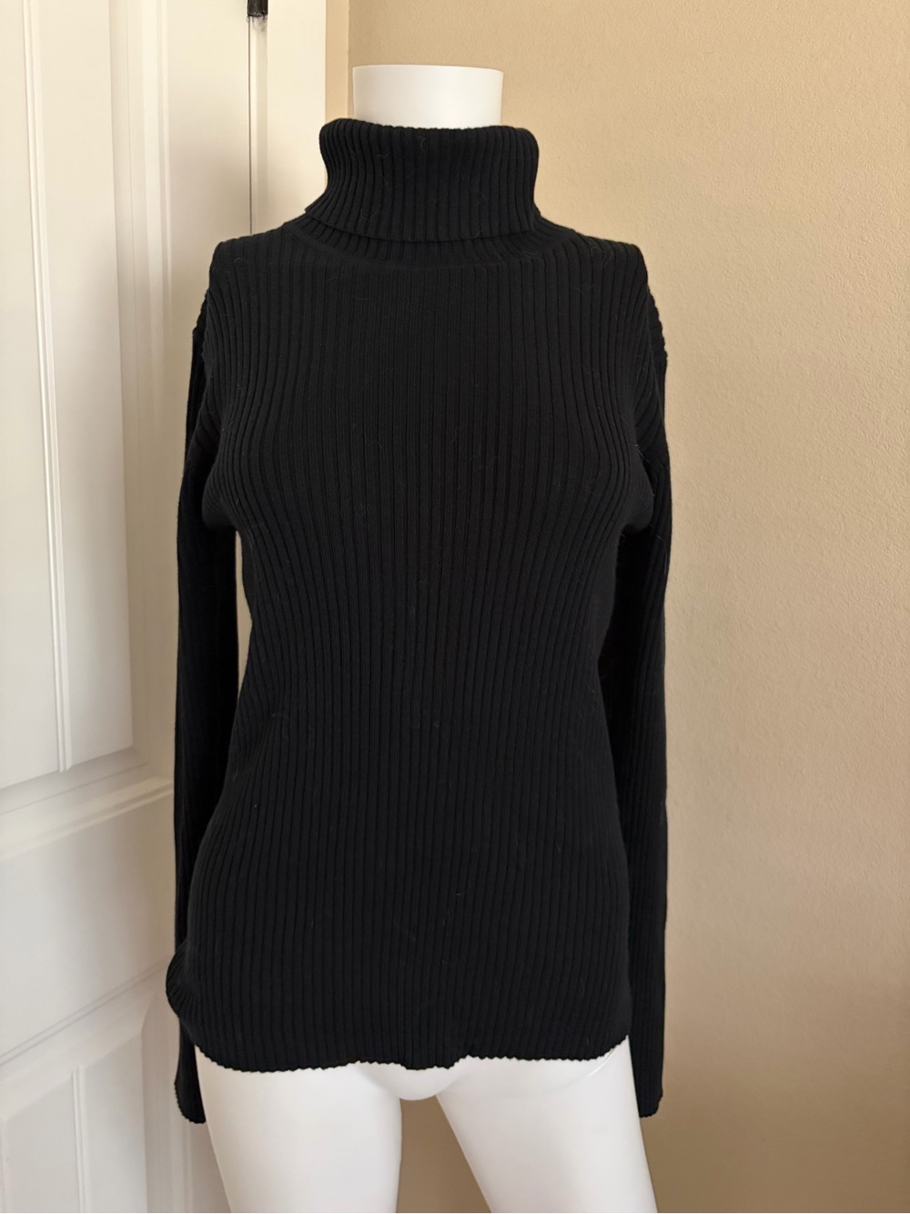 100% Cotton Vintage Black Ribbed Turtleneck Sweater